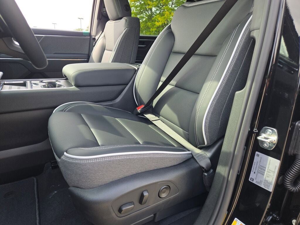 New 2026 GMC Sierra EV Elevation image 27