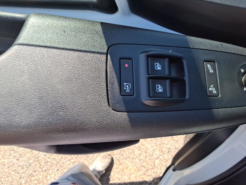 Used 2025 RAM ProMaster 2500 w/ Convenience Group image 22