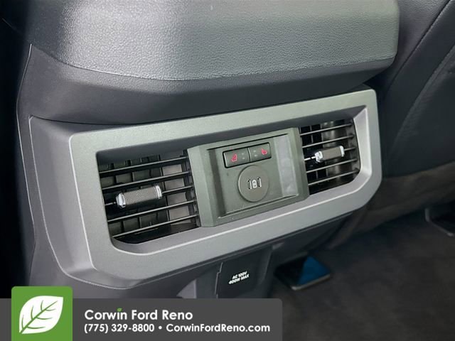 New 2026 Ford F250 Lariat w/ Lariat Premium Package image 28