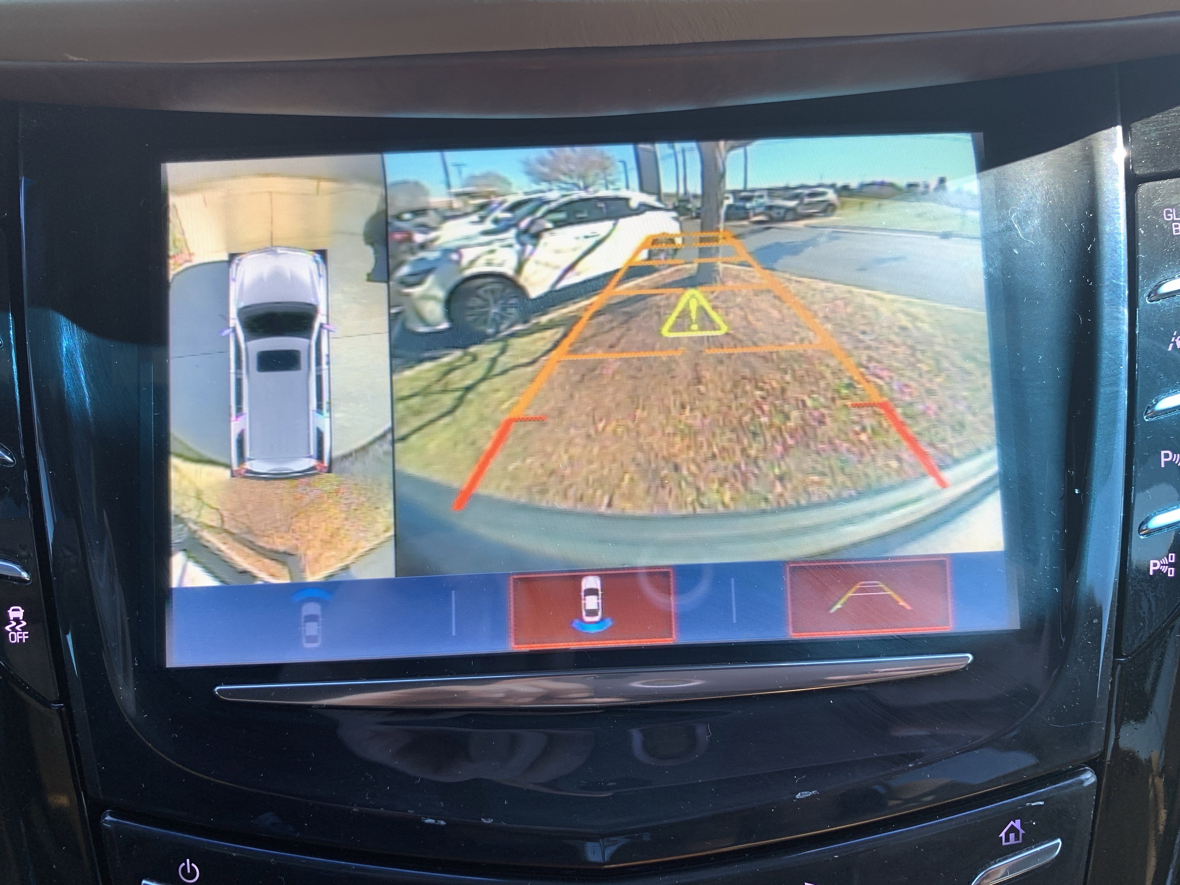 Used 2017 Cadillac Escalade Platinum image 25