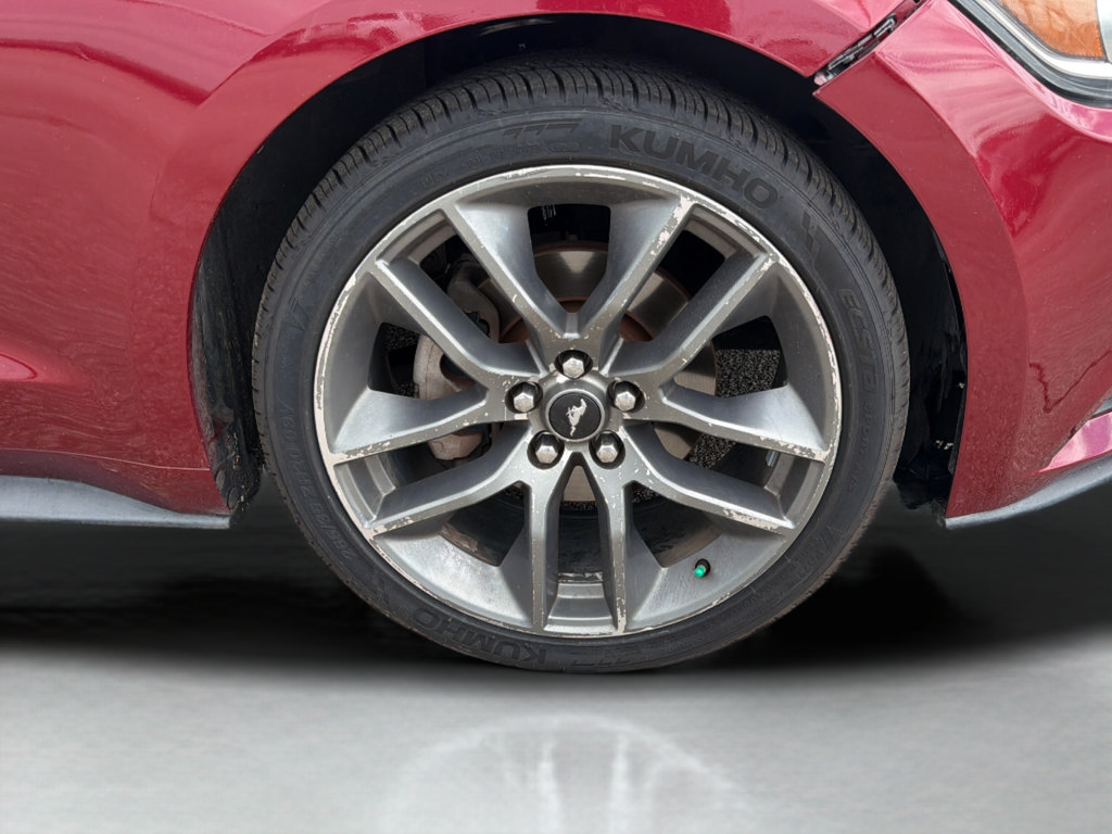 Used 2015 Ford Mustang Premium RWD image 21