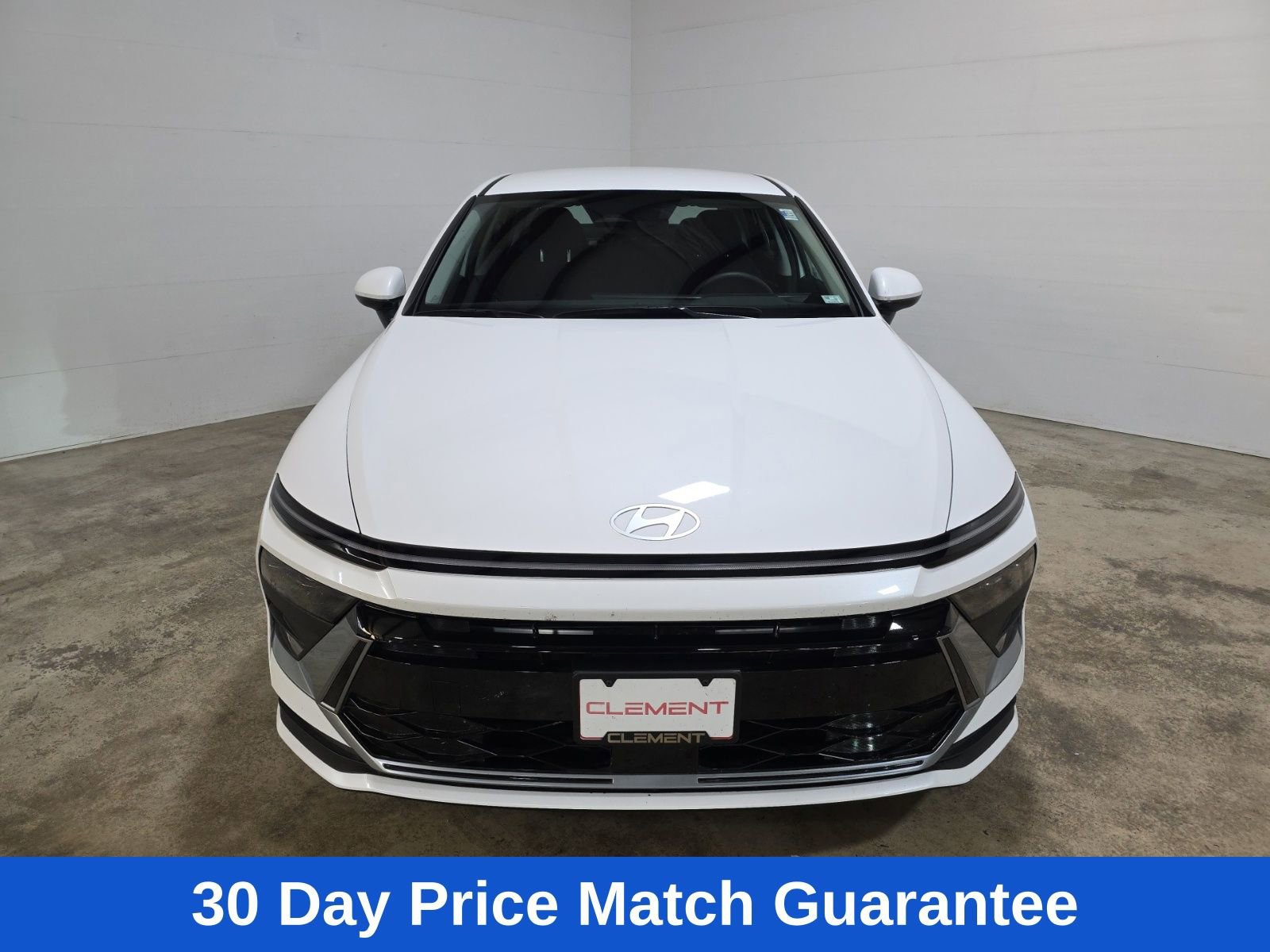 Used 2025 Hyundai Sonata SE image 2