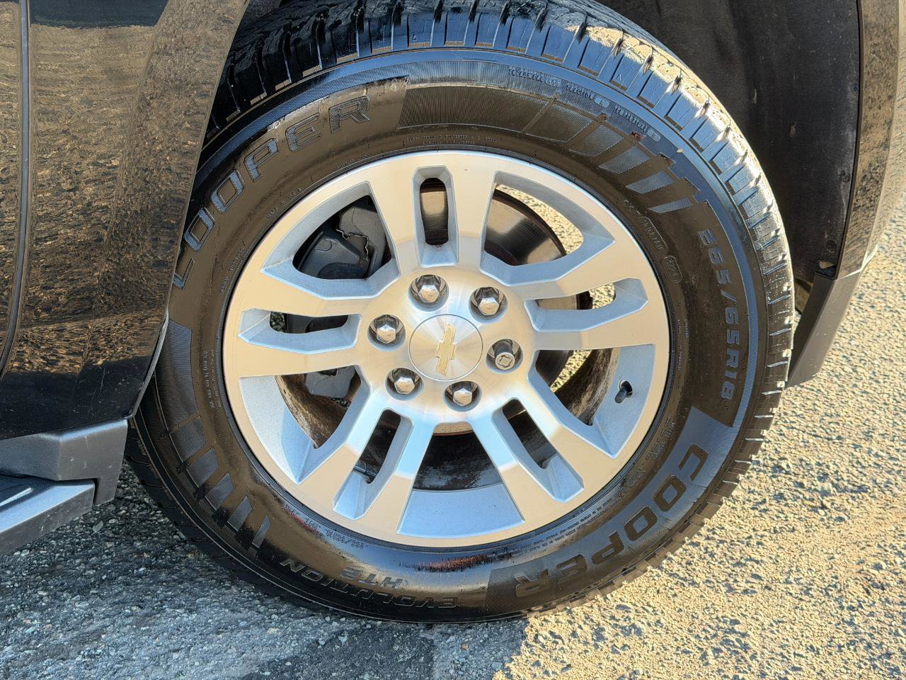 Used 2020 Chevrolet Suburban LT image 98