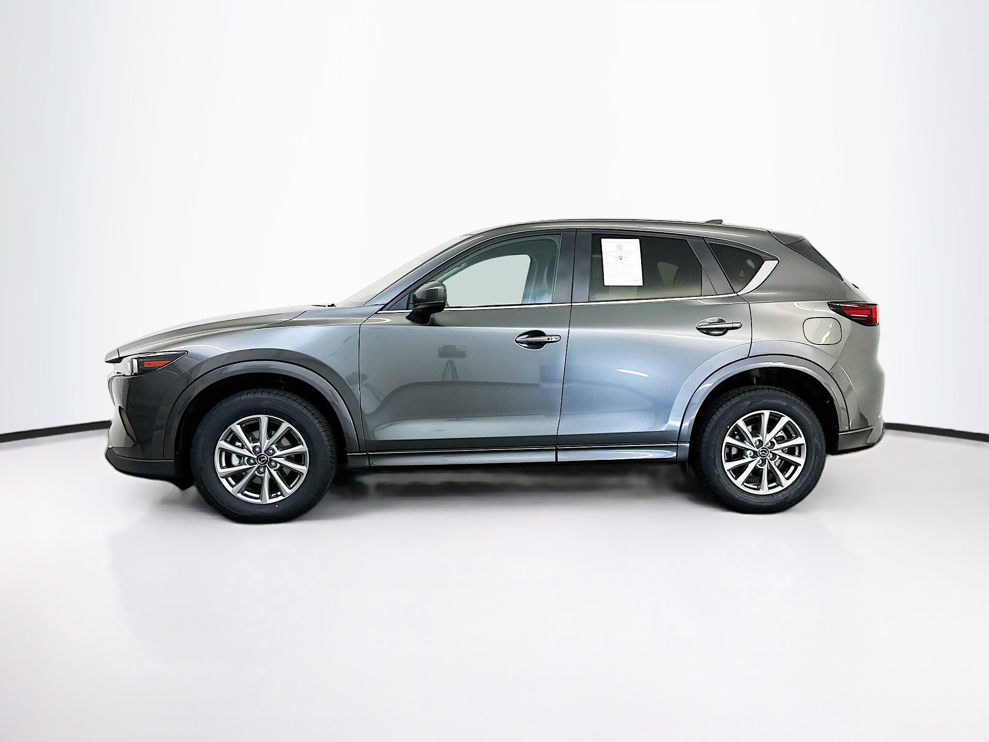 Used 2025 MAZDA CX-5 AWD 2.5 S w/ Preferred Package image 4