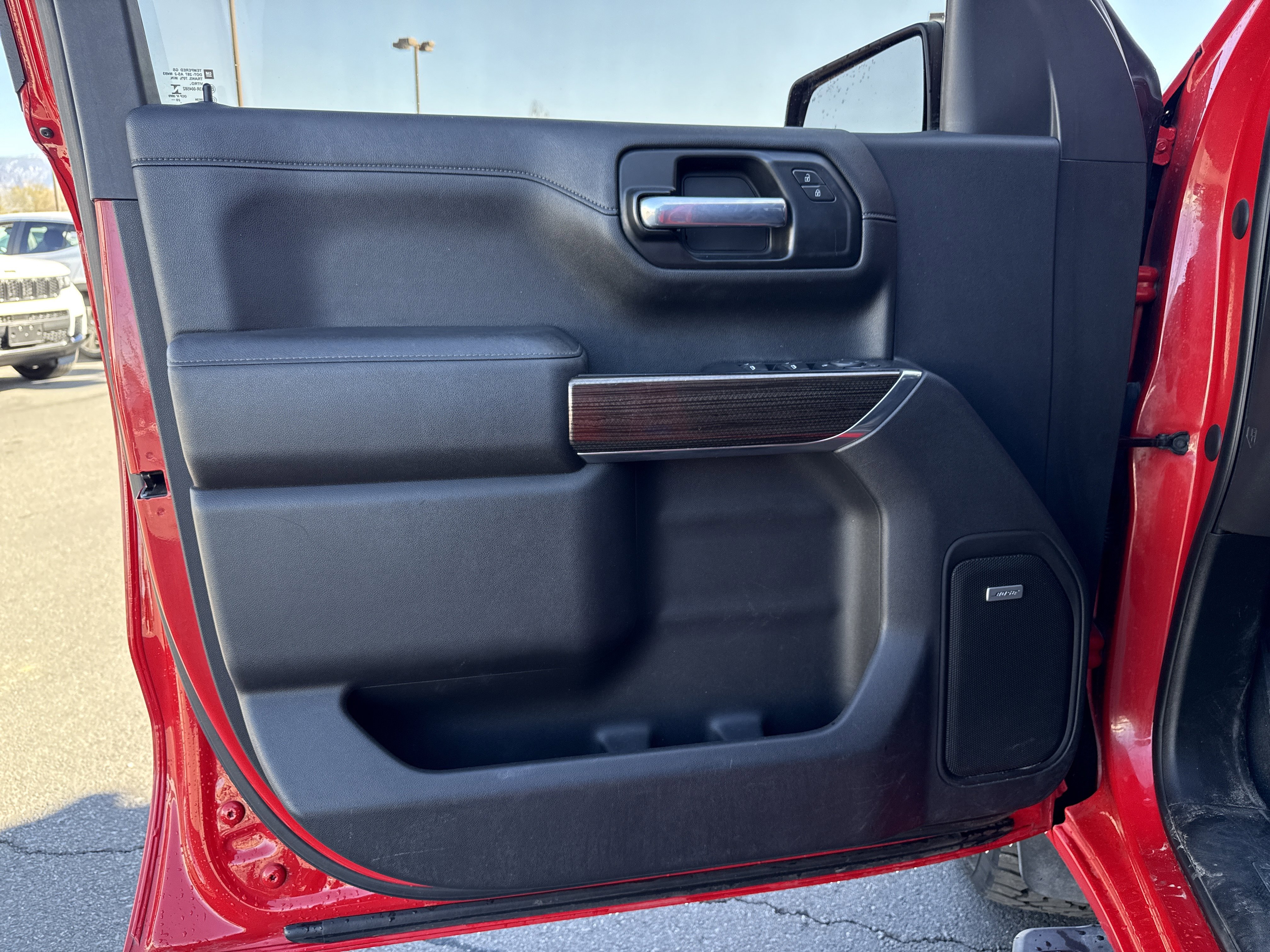 Used 2021 Chevrolet Silverado 1500 LT Trail Boss w/ Convenience Package II image 10