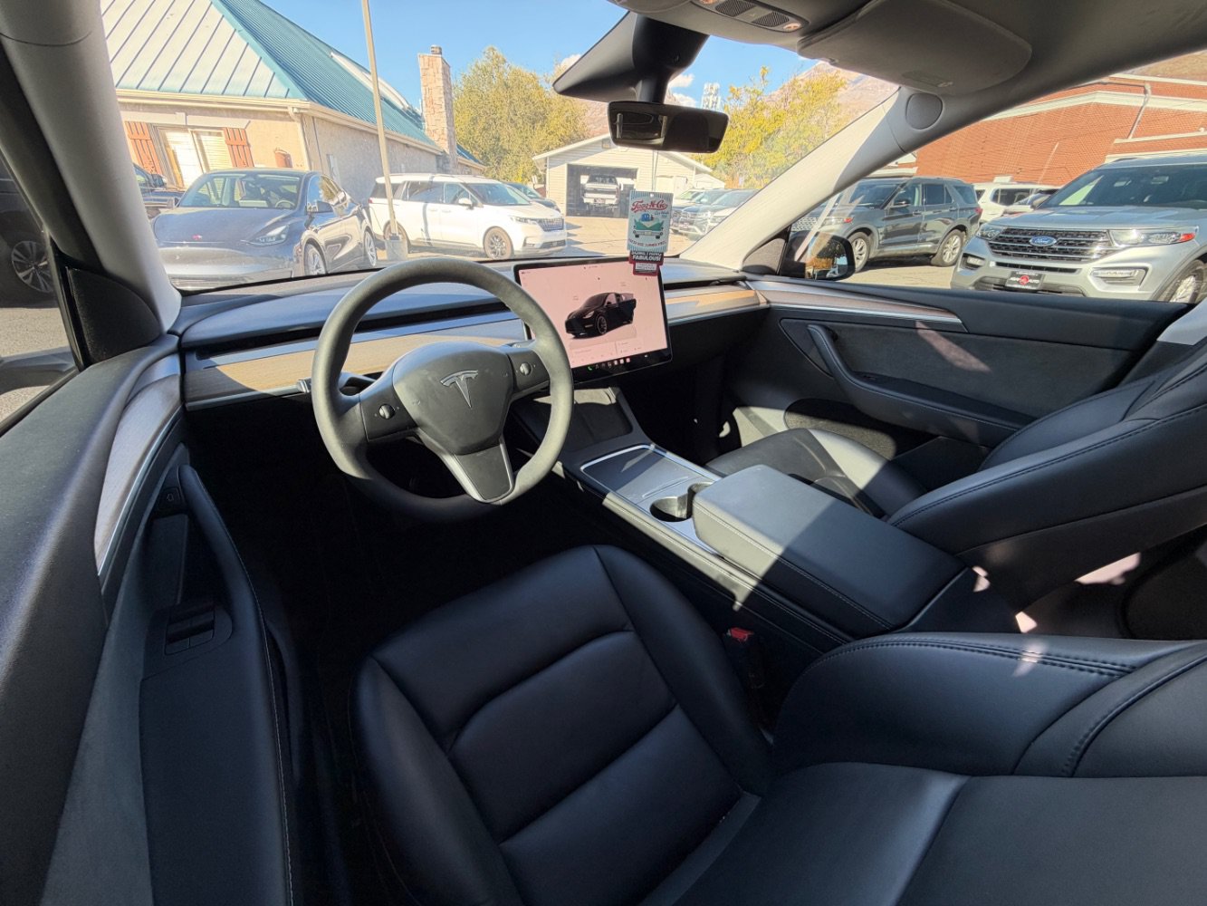 Used 2023 Tesla Model Y Long Range AWD/4WD image 16