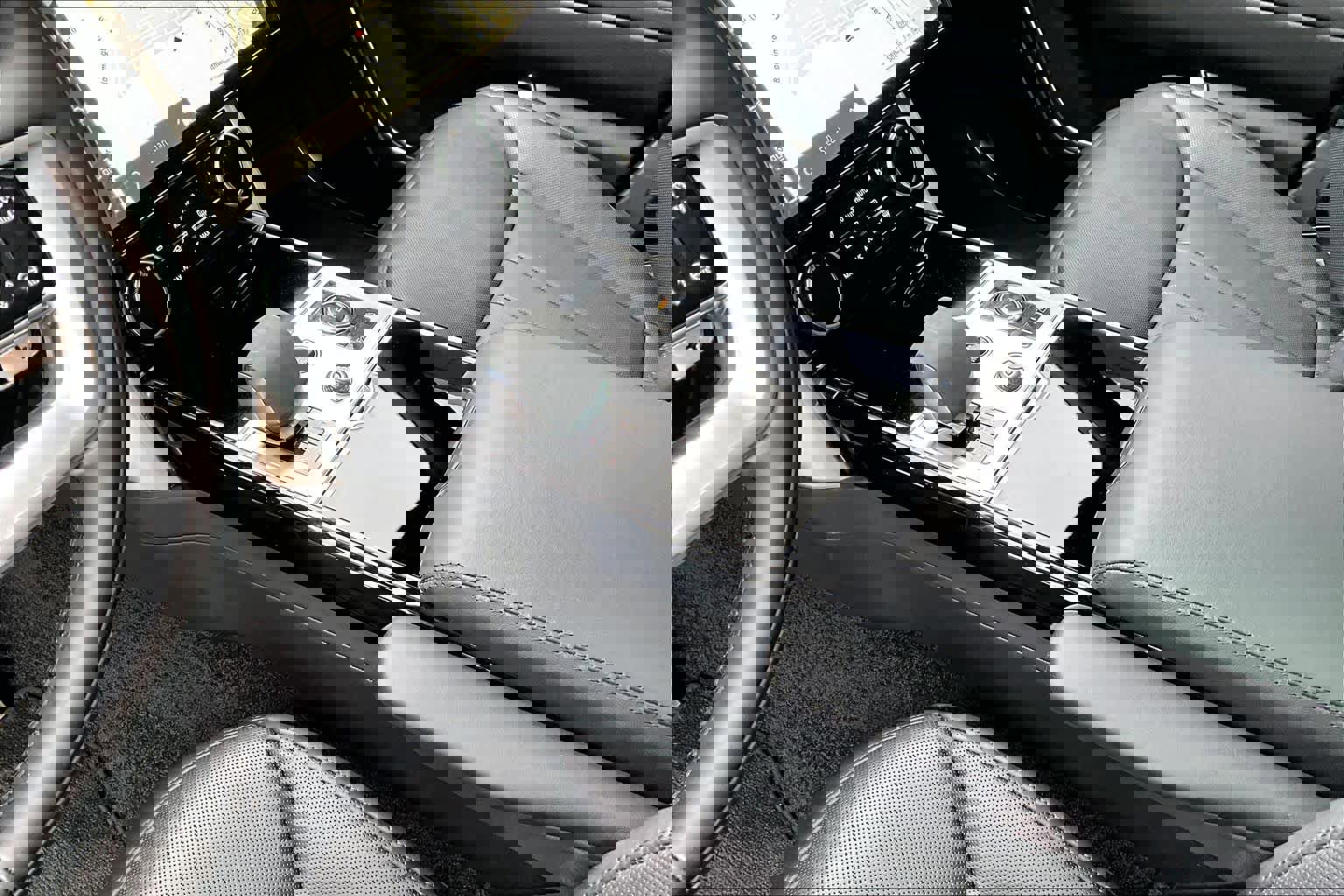 Used 2023 Land Rover Range Rover SE image 20