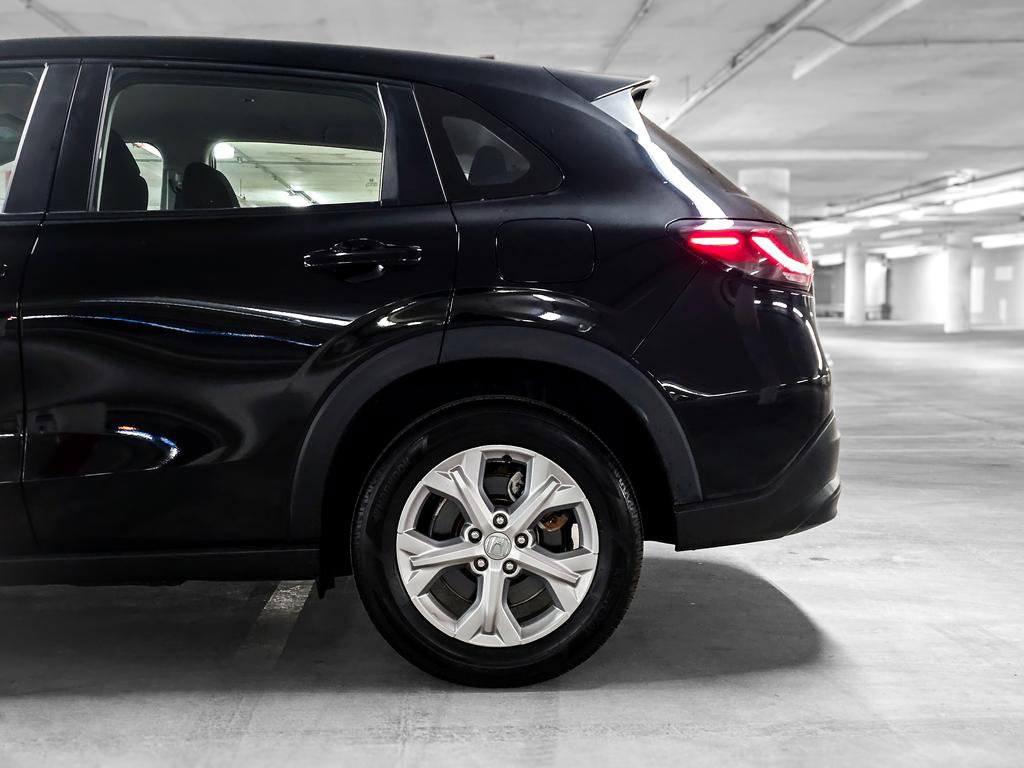 Used 2024 Honda HR-V LX image 14