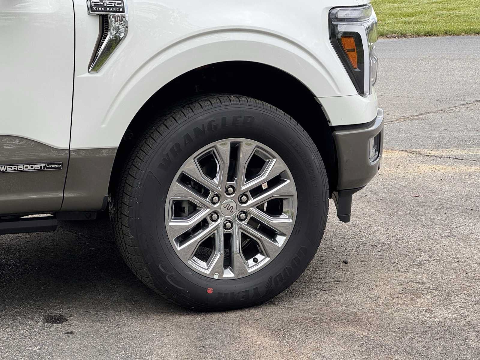 New 2026 Ford F150 King Ranch w/ Equipment Group 601A High AWD/4WD image 7