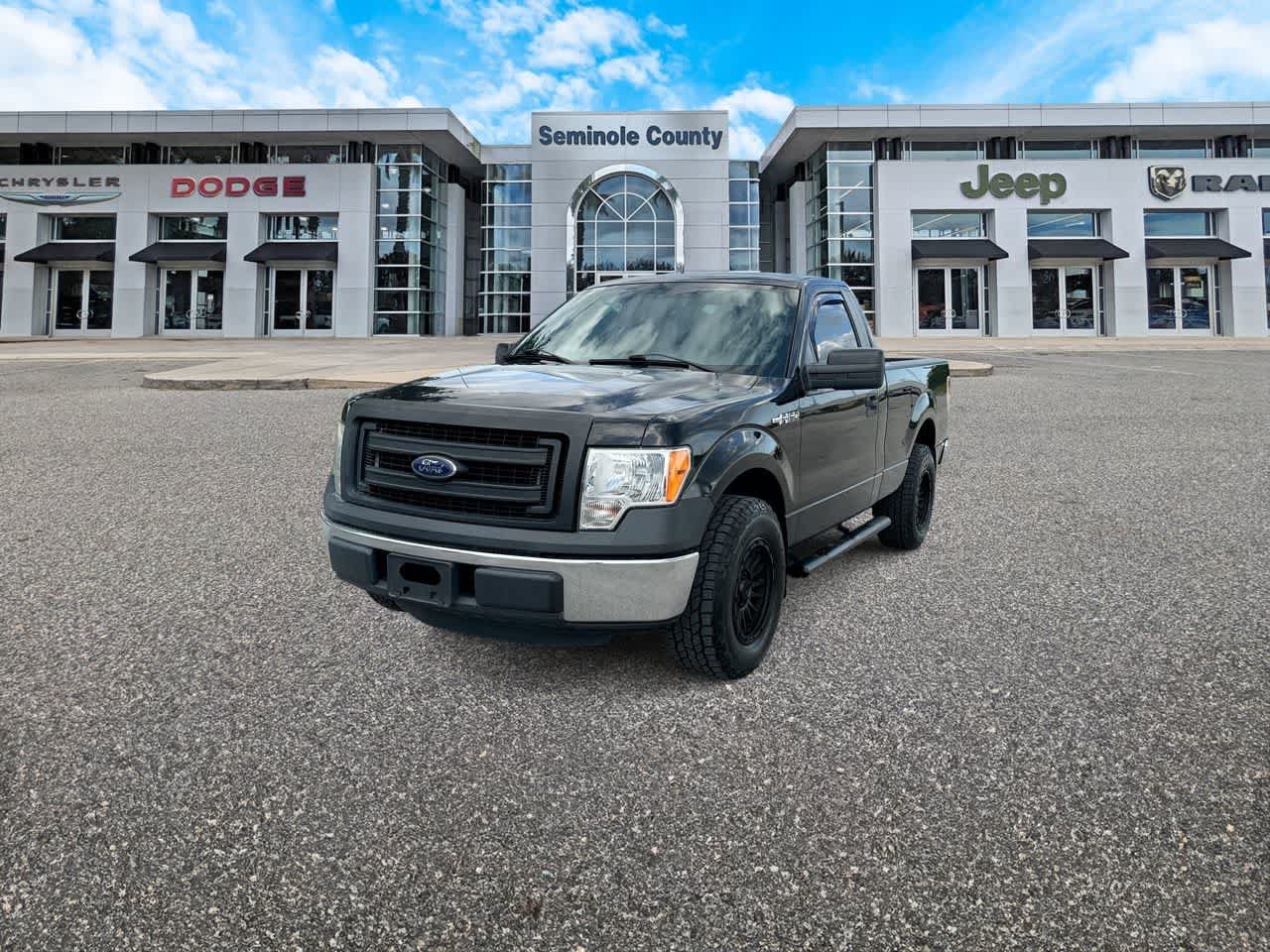 Used 2013 Ford F150 XL w/ Mid Equipment Group RWD image 1