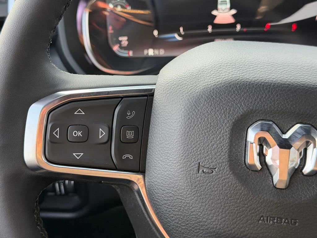 New 2026 RAM 2500 Laramie AWD/4WD image 28