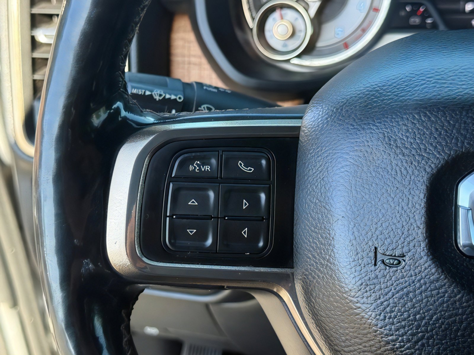 Used 2019 RAM 2500 Limited image 16