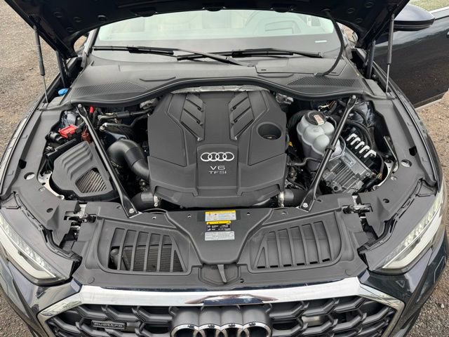 Used 2023 Audi A8 L 3.0T w/ Comfort Plus Package AWD/4WD image 34