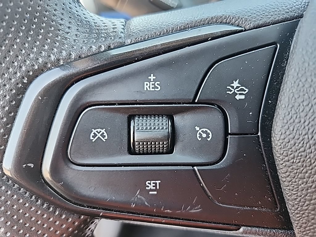 Used 2024 Chevrolet Trax LS FWD image 11