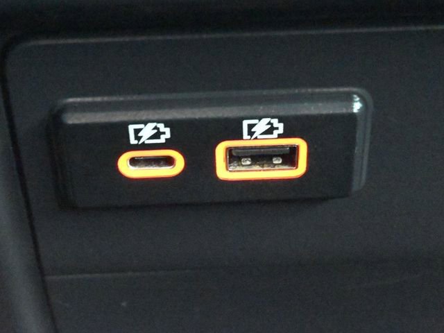 Used 2020 Nissan Pathfinder S image 17