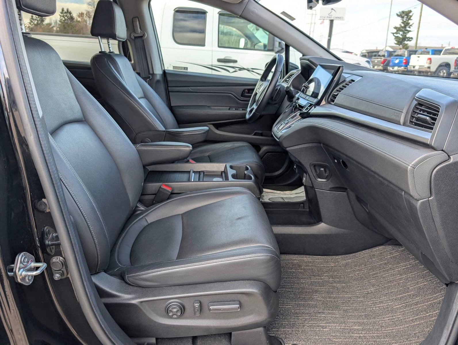 Used 2024 Honda Odyssey EX-L image 37
