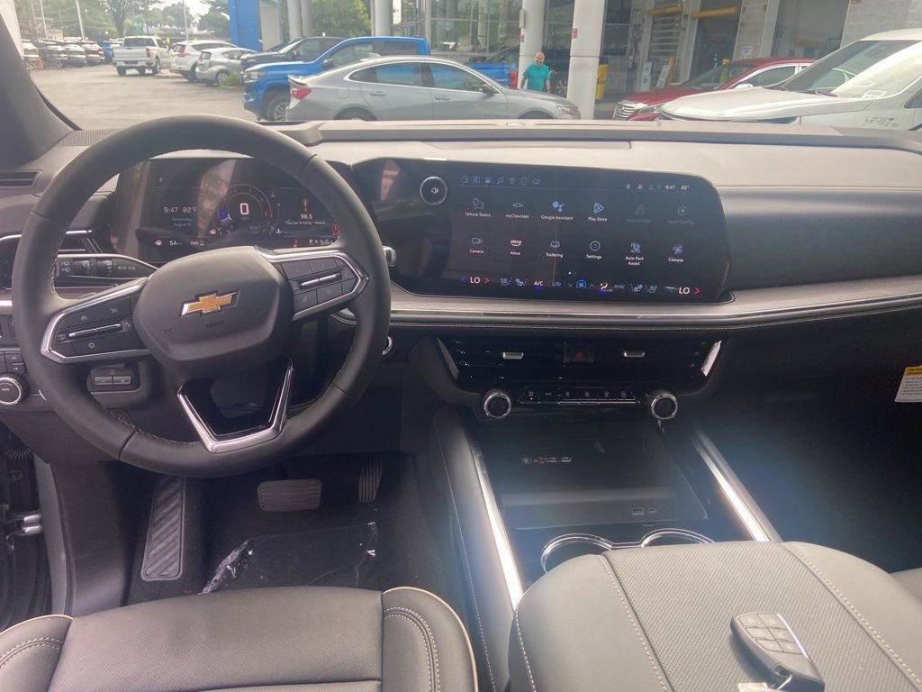 New 2025 Chevrolet Suburban Premier w/ Sun And Tow Package image 16