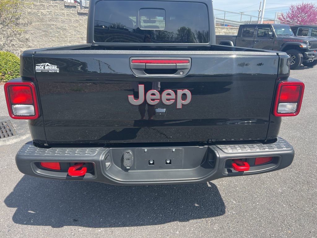 Used 2023 Jeep Gladiator Rubicon w/ Cold Weather Group image 8