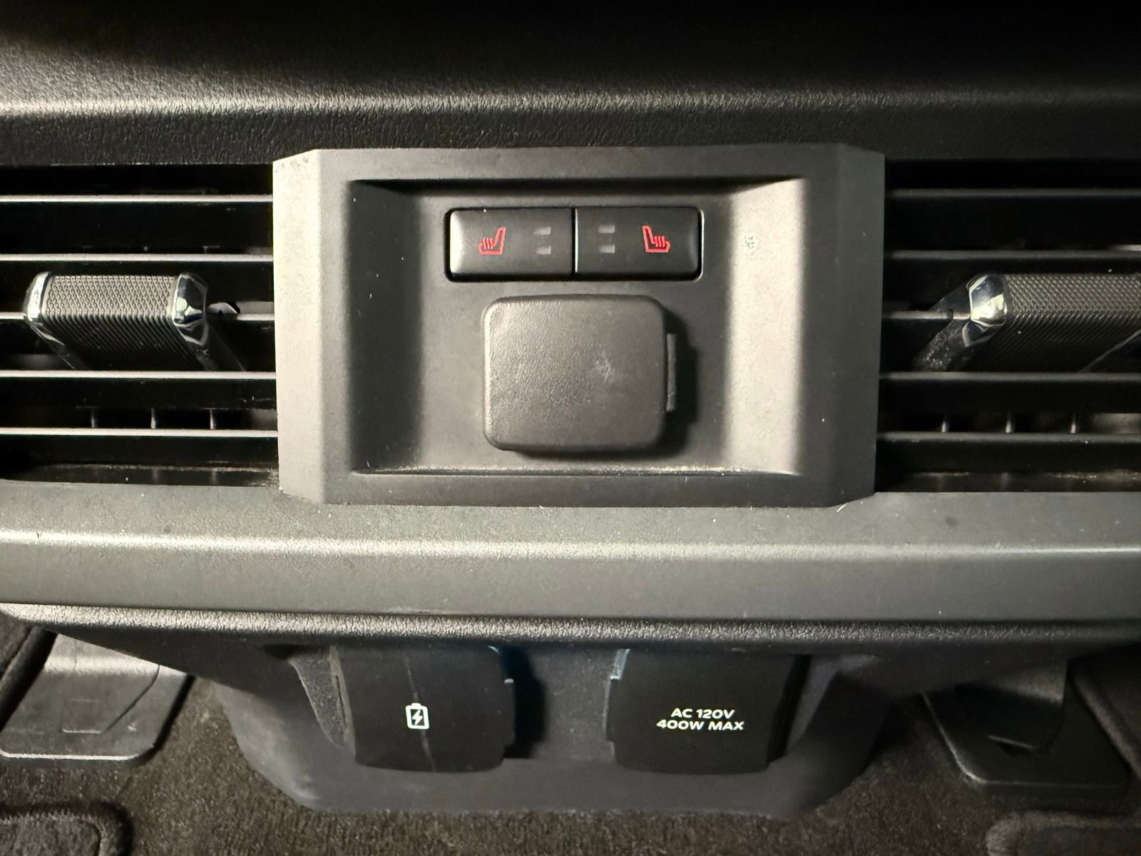 Used 2022 Ford F150 Lariat w/ Equipment Group 502A High image 26