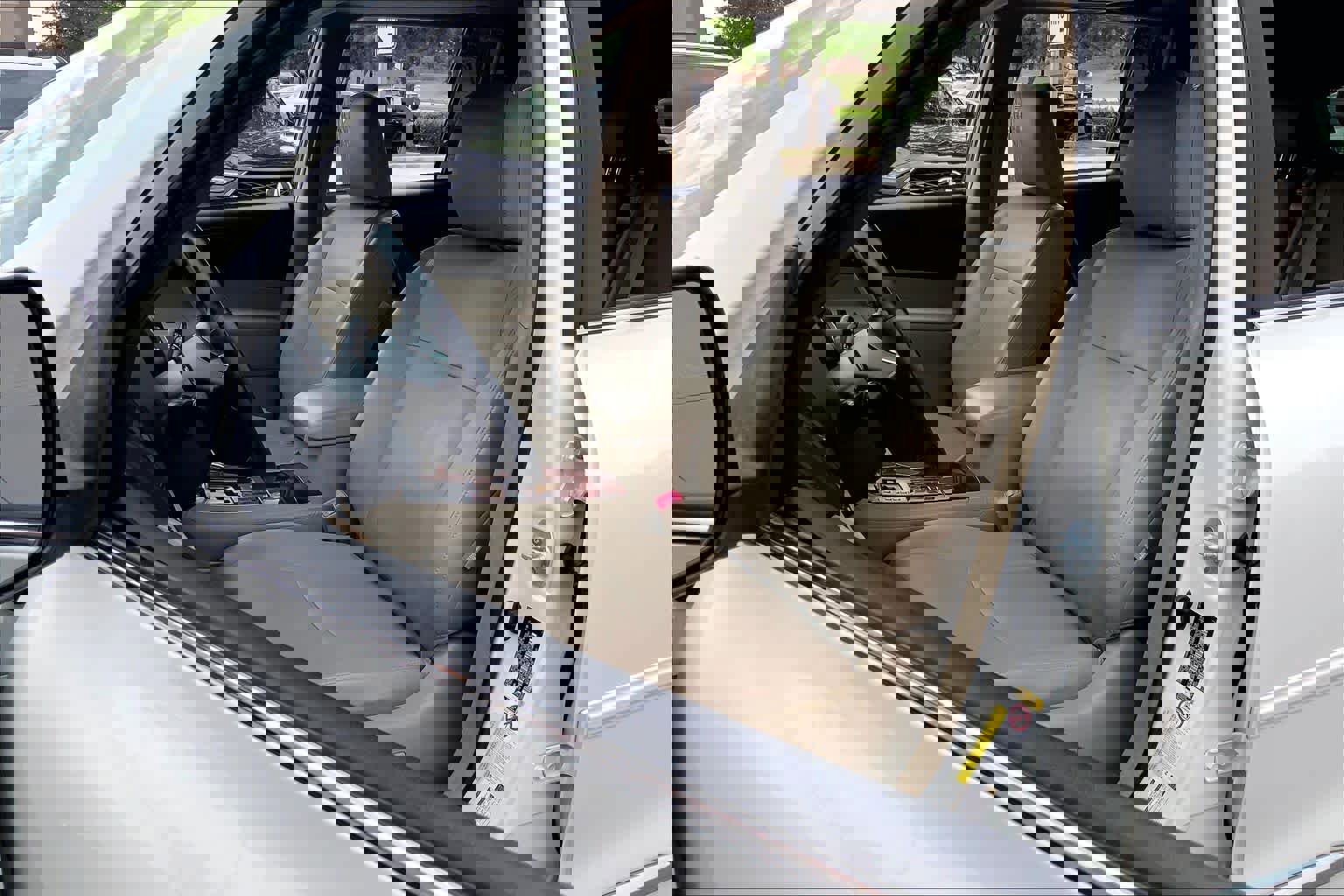 Used 2013 Toyota Highlander Limited image 7