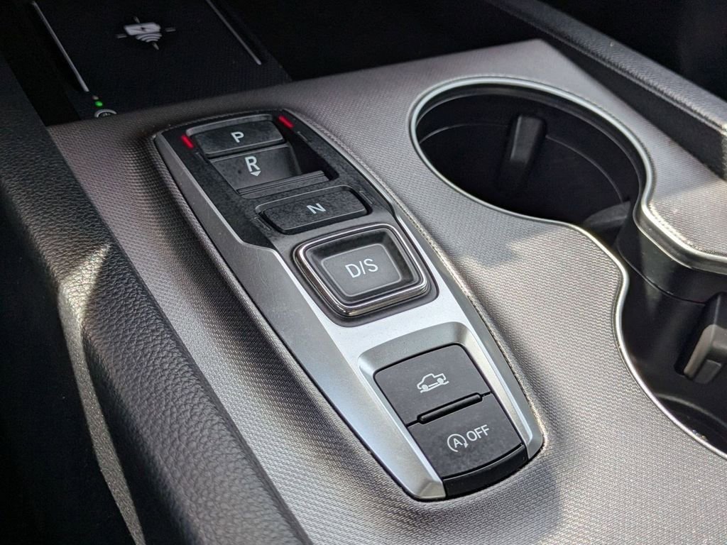 Certified 2025 Honda Ridgeline Sport image 12