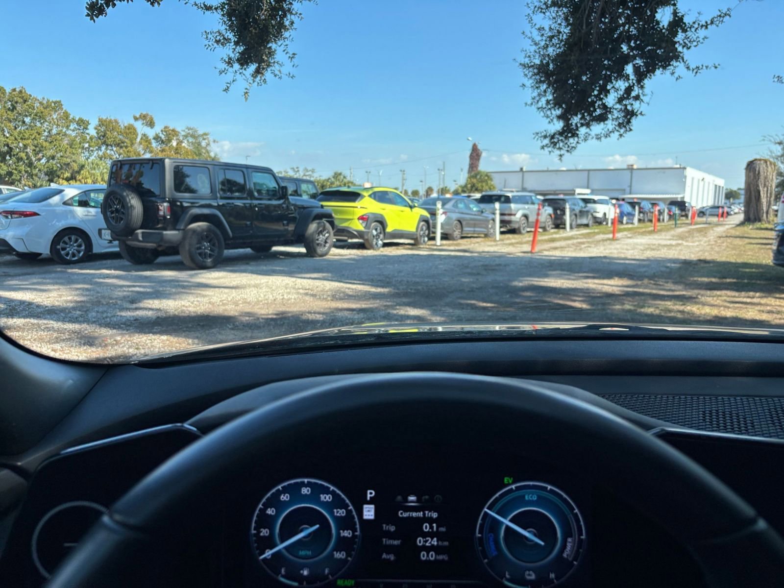 Used 2025 Hyundai Elantra Limited image 35