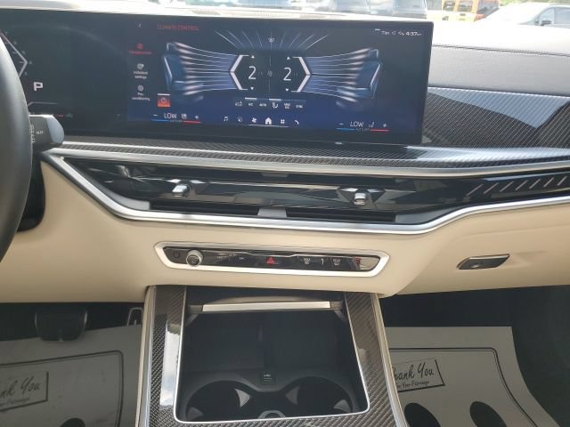 Used 2025 BMW X5 M60i AWD/4WD image 18