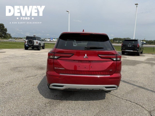 Used 2023 Mitsubishi Outlander SE Black Edition AWD/4WD image 7