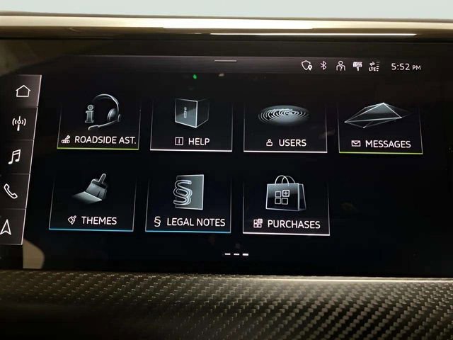 Used 2023 Audi RS e-tron GT w/ Carbon Performance Package image 37