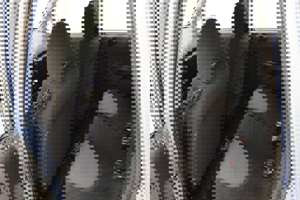 Used 2008 Honda Fit Sport image 9