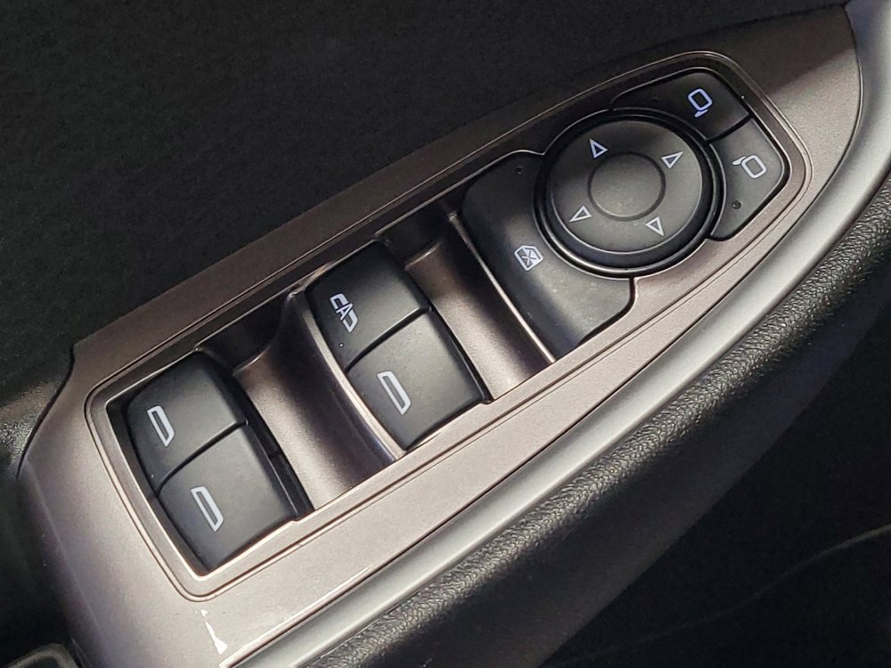 Used 2023 Chevrolet Malibu LT image 27