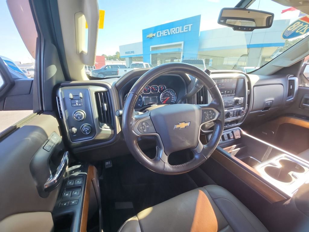 Certified 2018 Chevrolet Silverado 1500 LTZ w/ Sport Package image 14