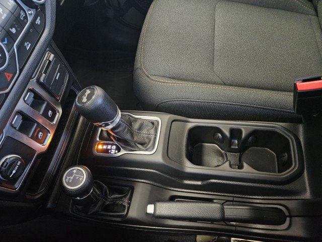 Used 2026 Jeep Wrangler Sport AWD/4WD image 21