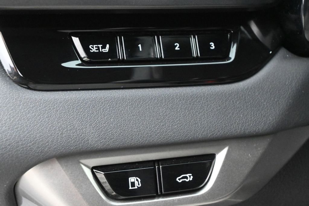 Used 2024 Lexus RX 350 Premium w/ Convenience Package FWD image 5