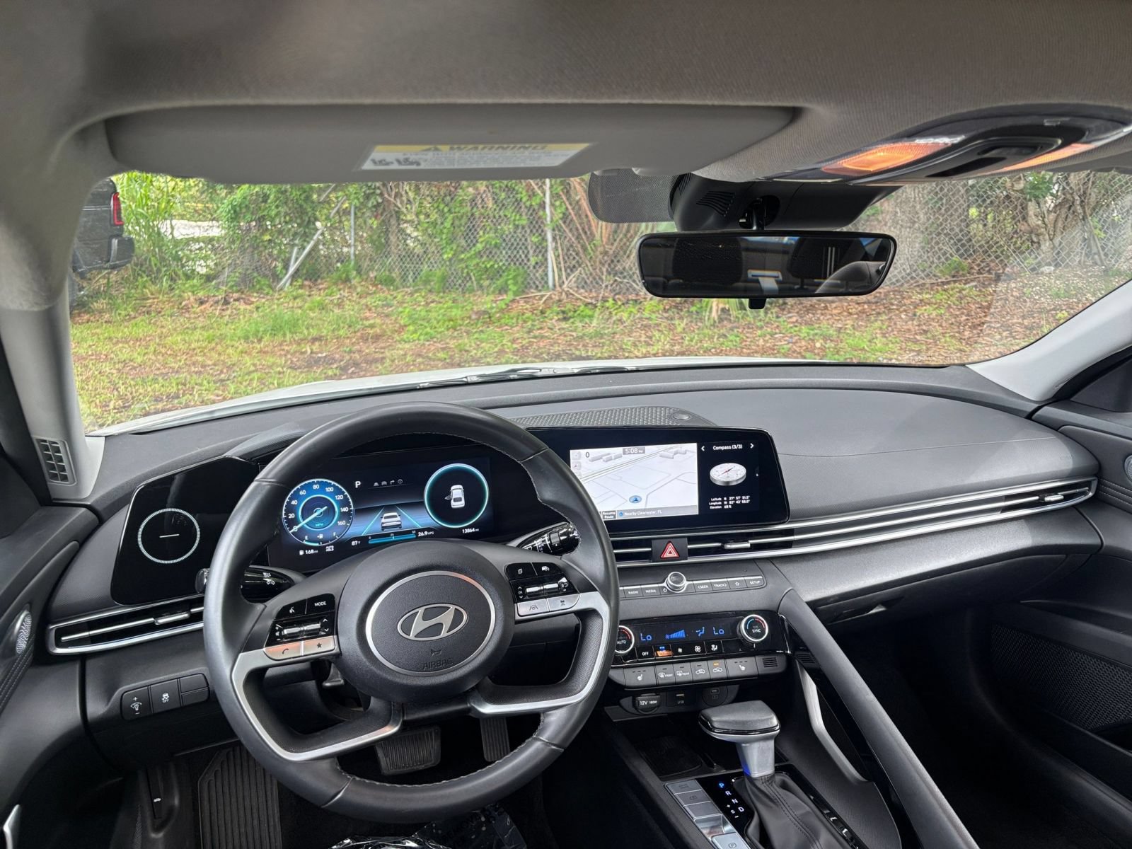 Used 2025 Hyundai Elantra SEL FWD image 36