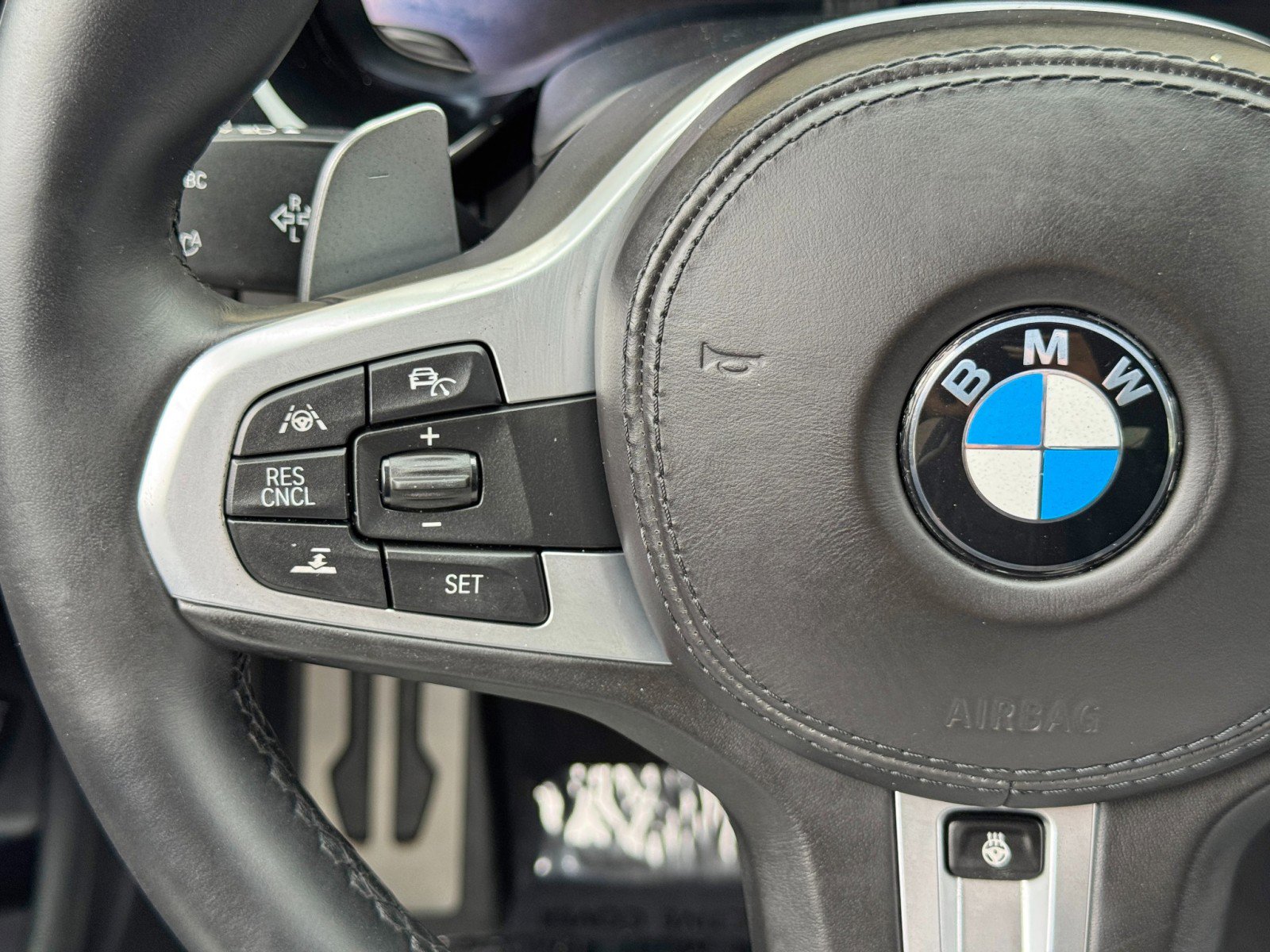 Used 2019 BMW 540i xDrive w/ M Sport Package AWD/4WD image 22