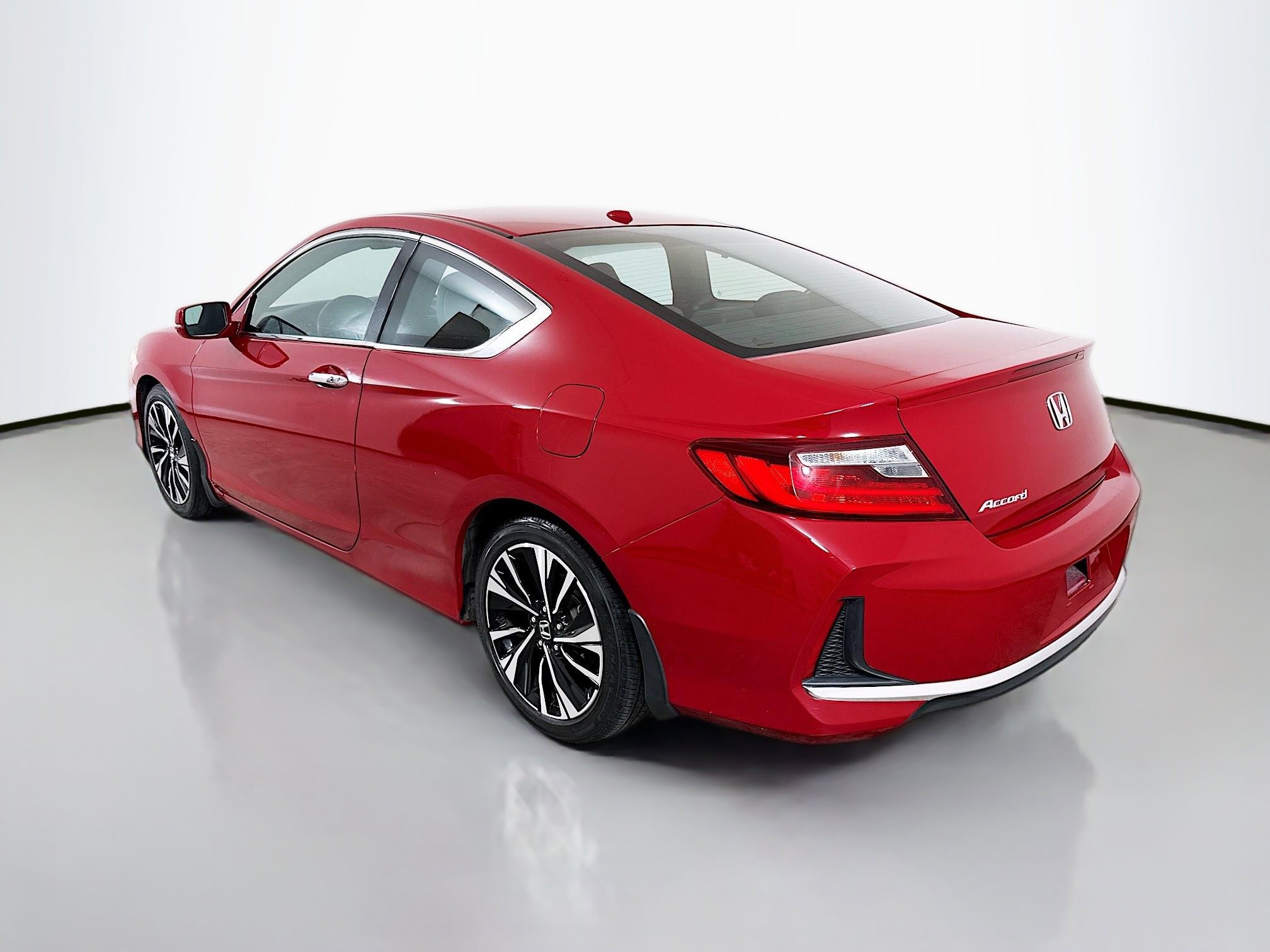 Used 2016 Honda Accord EX-L image 5