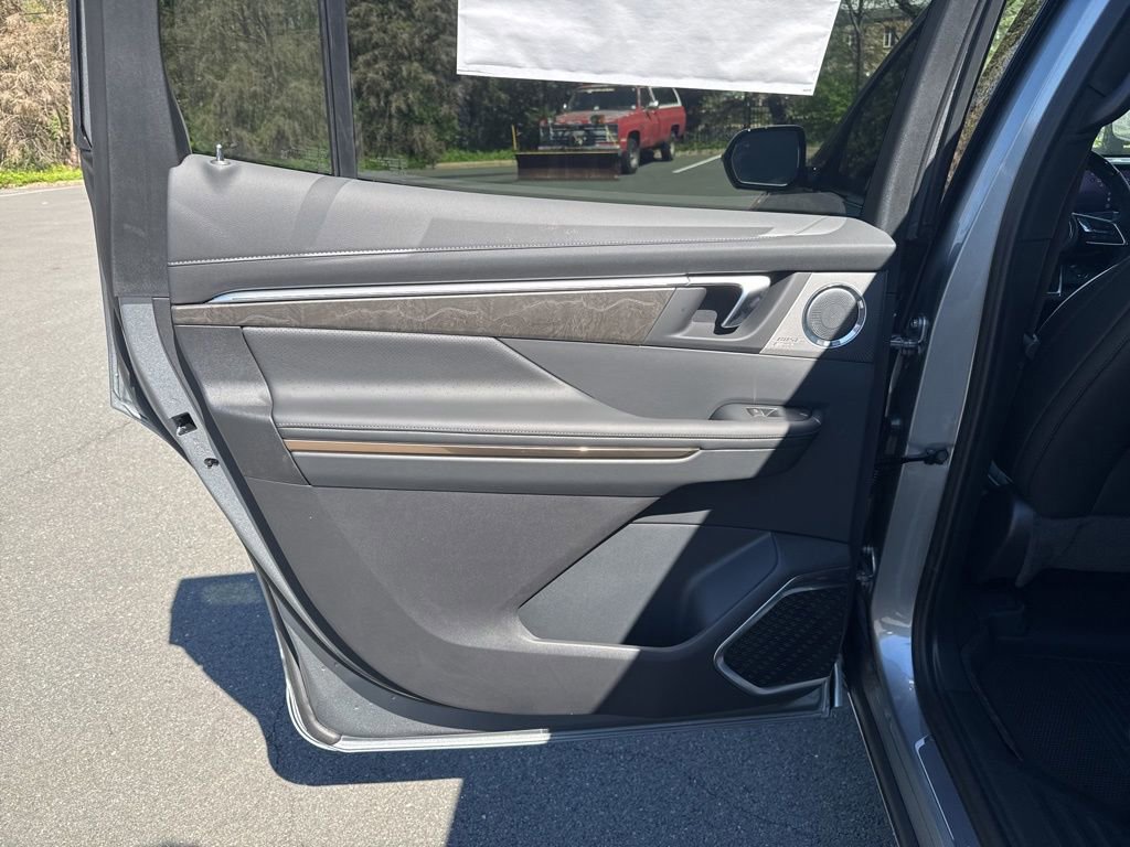 New 2026 Buick Enclave Avenir w/ Super Cruise Package image 53