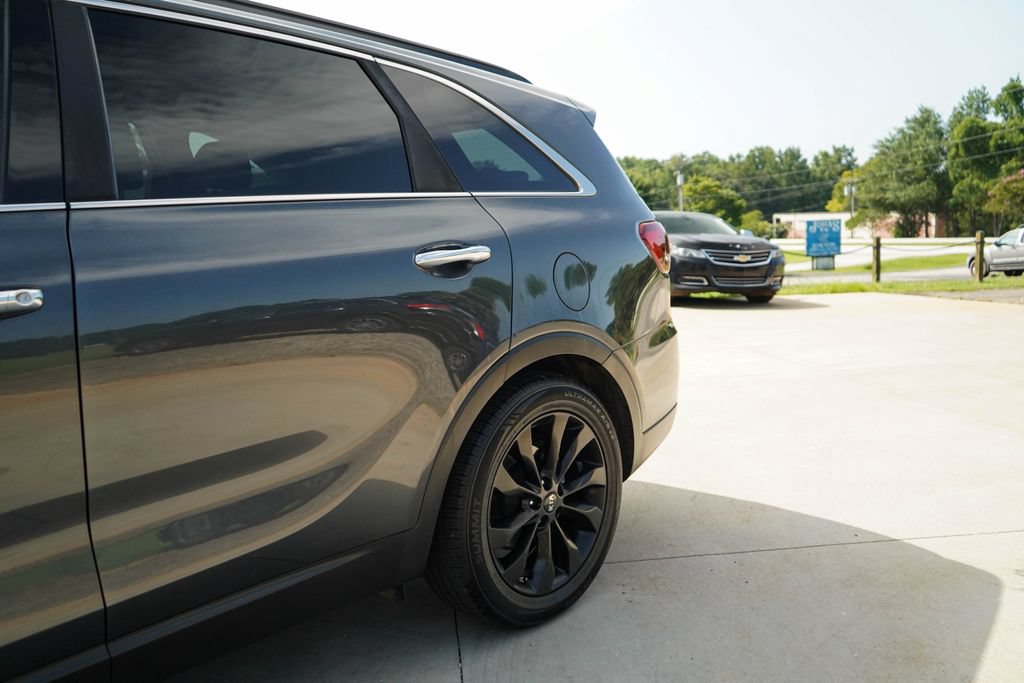 Used 2020 Kia Sorento S AWD/4WD image 21