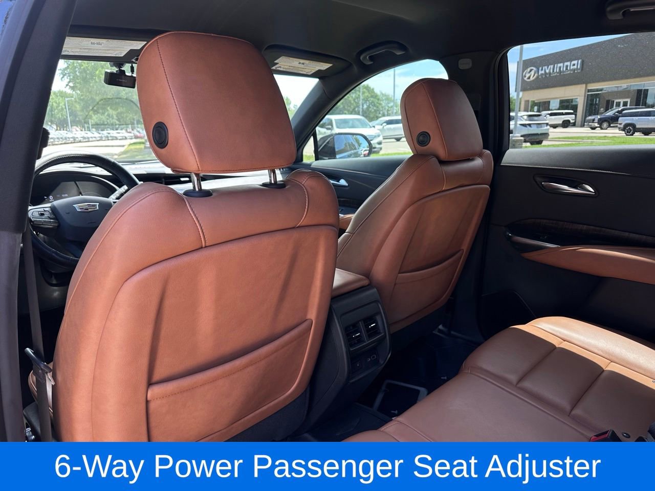 Used 2020 Cadillac XT4 Premium Luxury FWD image 19