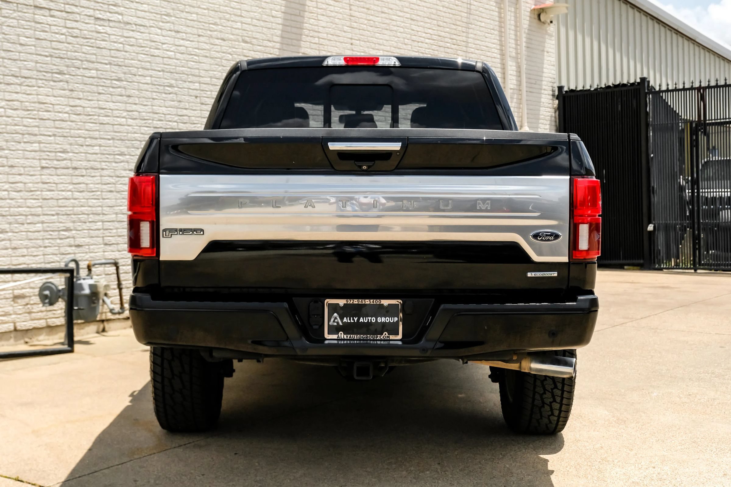 Used 2018 Ford F150 Platinum w/ Equipment Group 701A Luxury AWD/4WD image 7