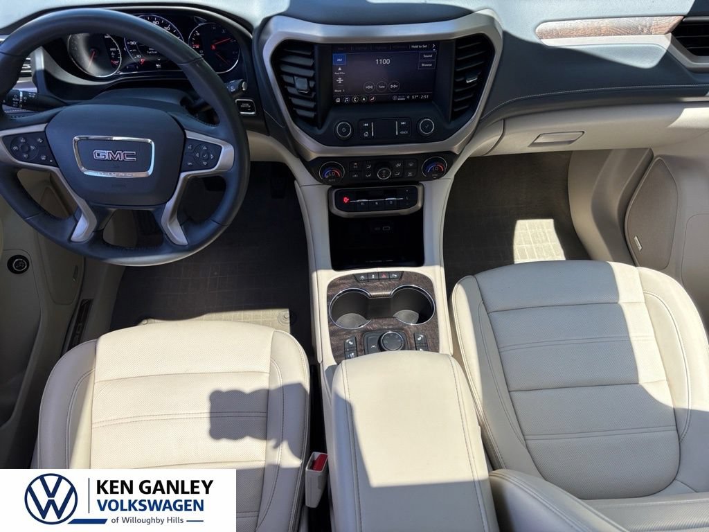 Used 2023 GMC Acadia Denali w/ Denali Ultimate Package AWD/4WD image 18