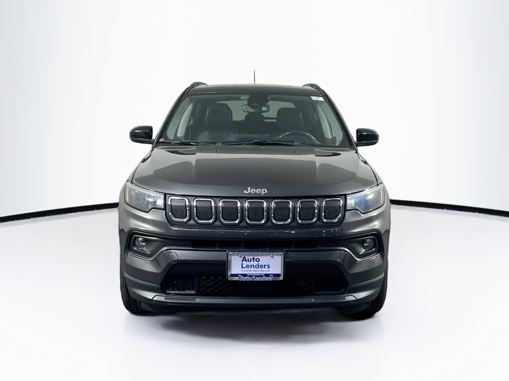 Used 2022 Jeep Compass Latitude w/ Sun and Sound Group image 2