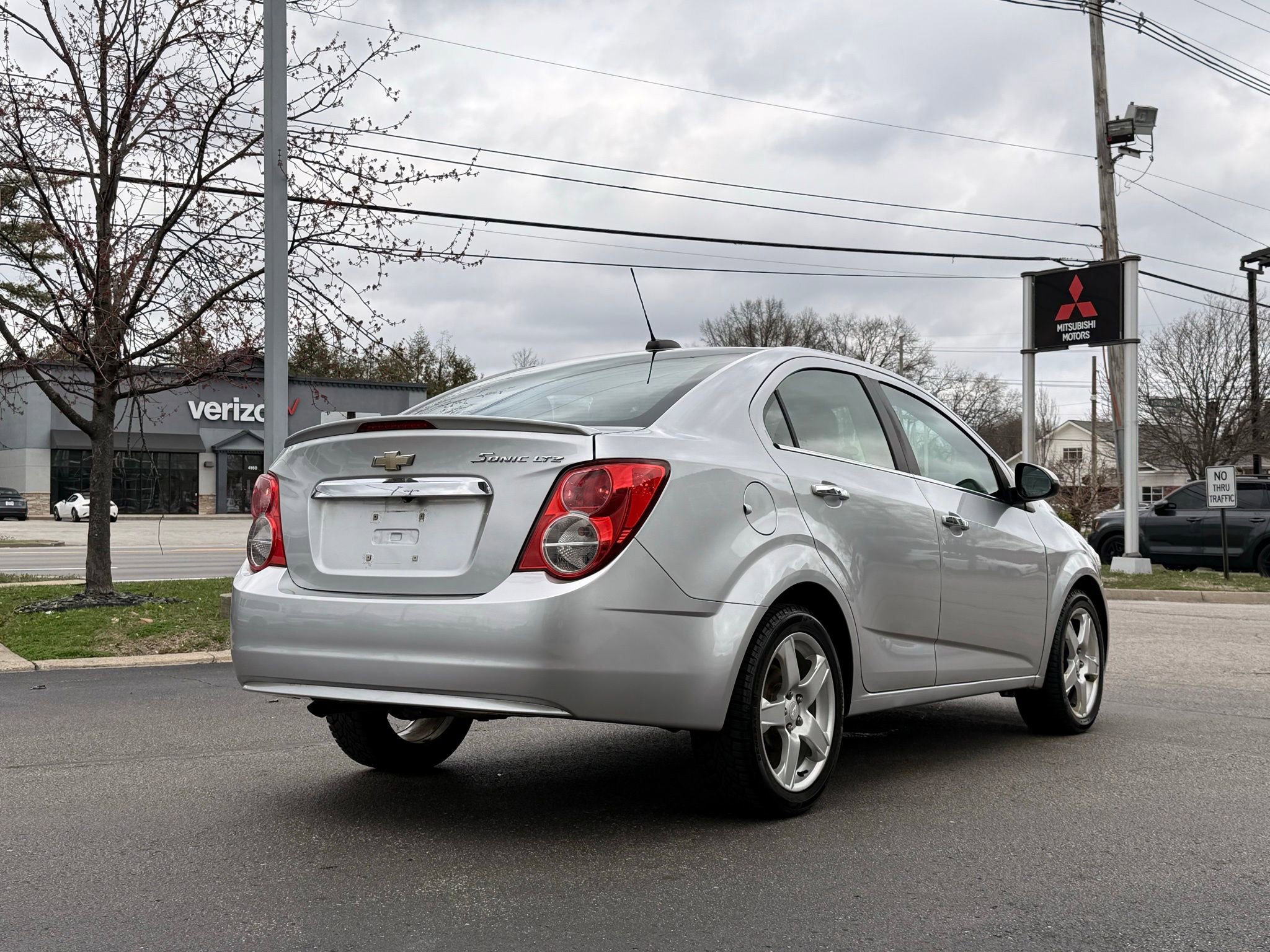Used 2015 Chevrolet Sonic LTZ image 4