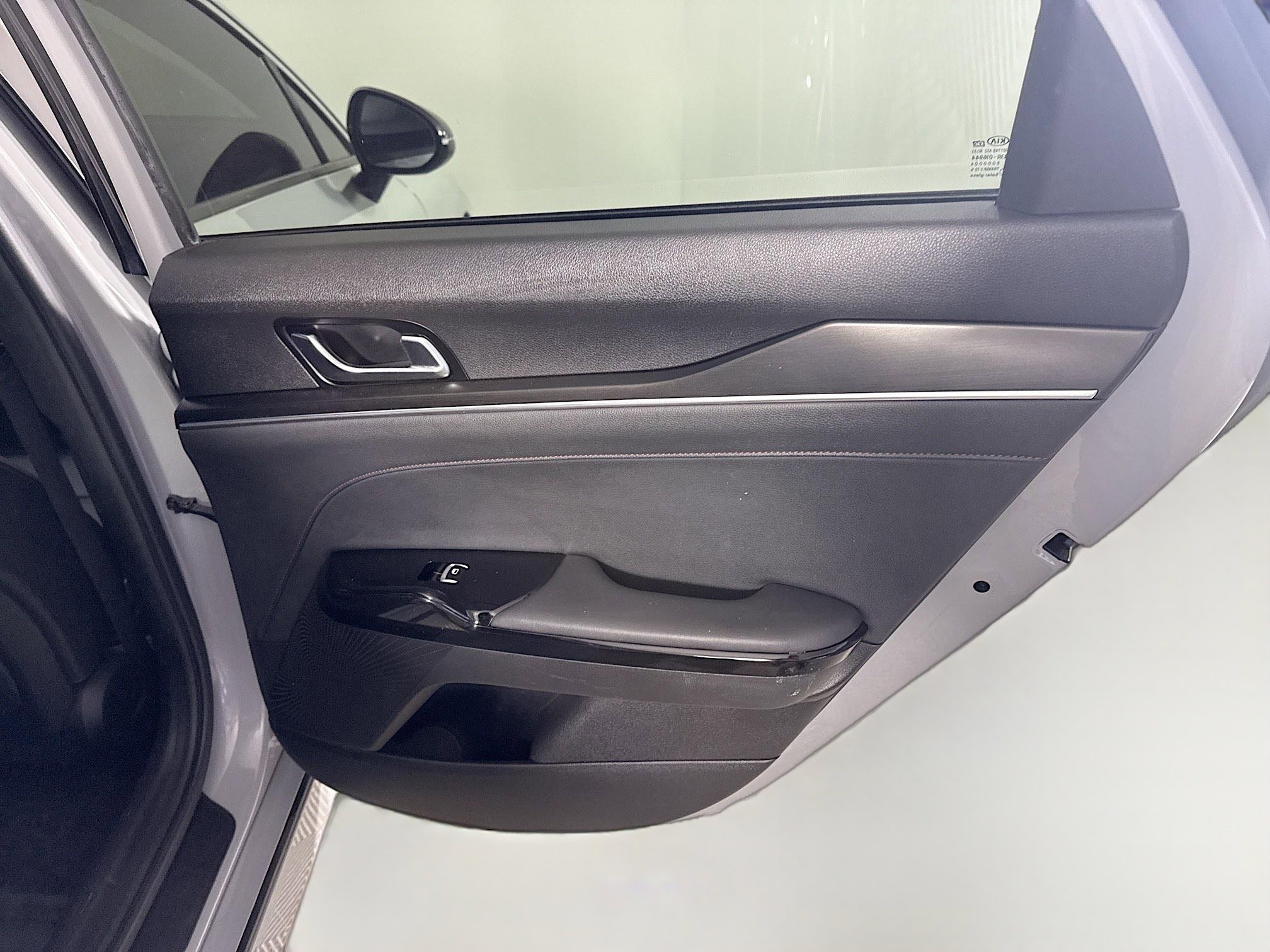 Used 2021 Kia K5 GT w/ Option Group 015 image 28