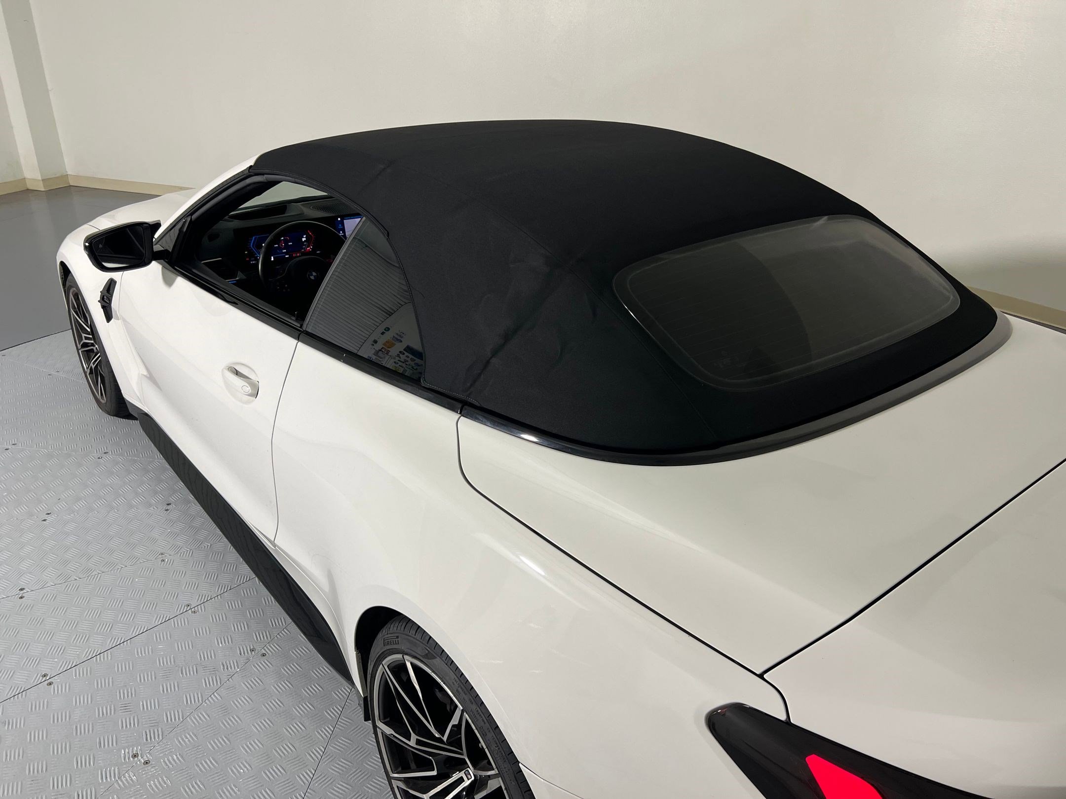 Used 2024 BMW M4 xDrive Competition image 38