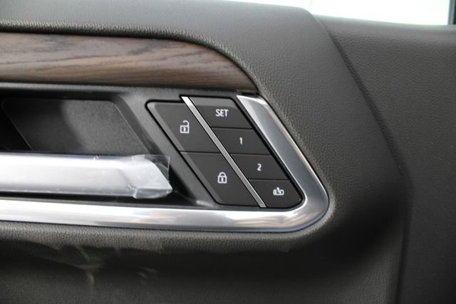 New 2026 GMC Sierra 1500 SLT w/ SLT Premium Plus Package AWD/4WD image 16