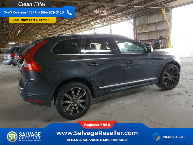 Used 2016 Volvo XC60 T6 w/ Proximity Package FWD image 4