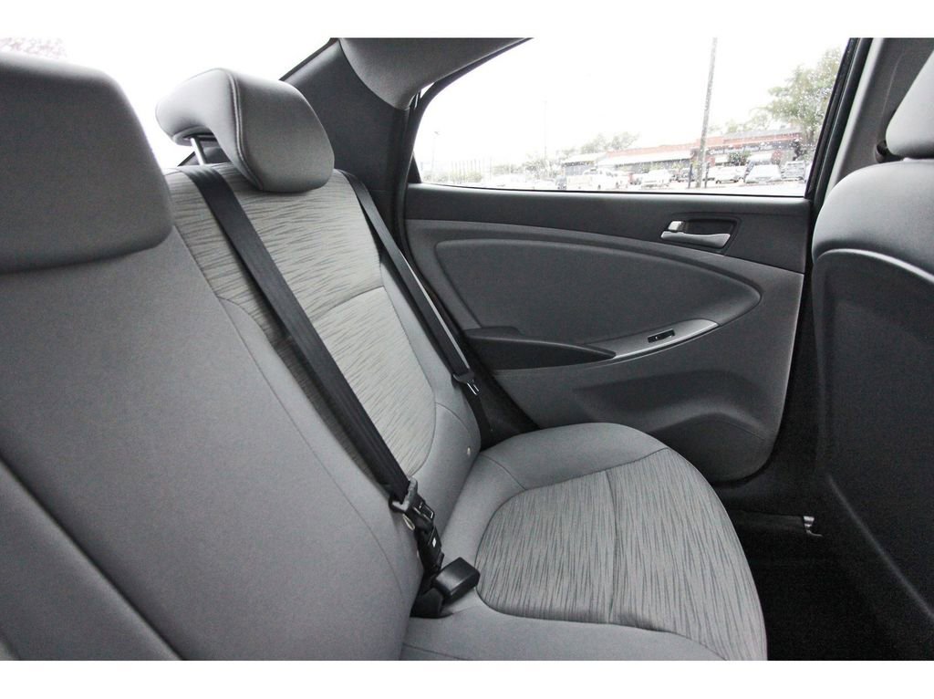 Used 2017 Hyundai Accent Value Edition image 11