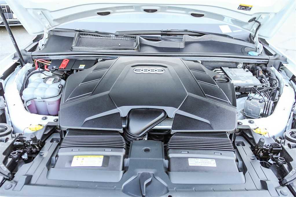 Used 2022 Audi Q7 Premium Plus w/ Premium Plus Package image 25